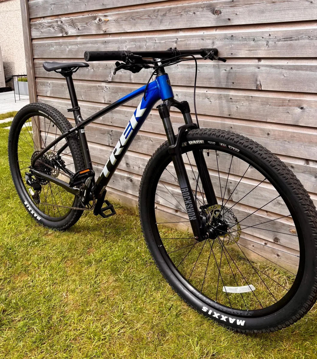 Trek Marlin 8 - Image 1