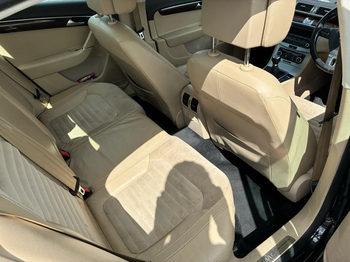 PASSAT B7 1.6 Tdi hi line - Image 4