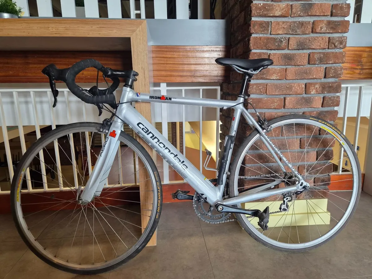 Racing bike - Image 2