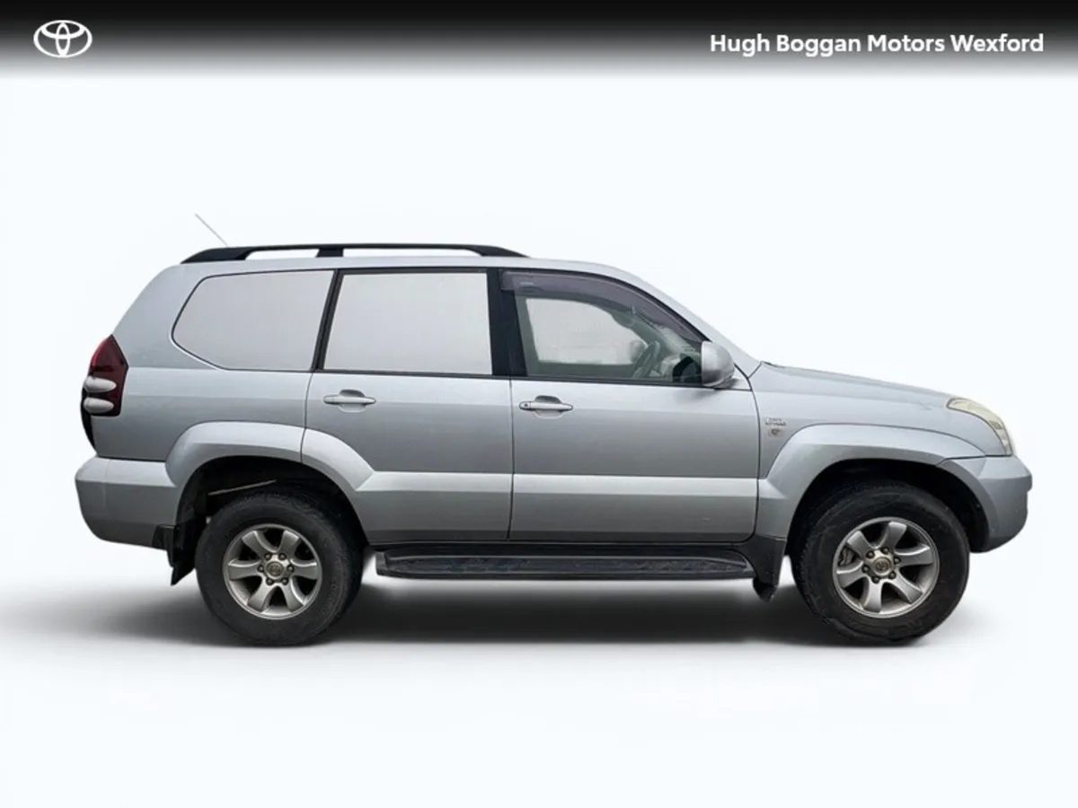 Toyota Land Cruiser LWB GX COMMERCIAL 3.0D4D - Image 2
