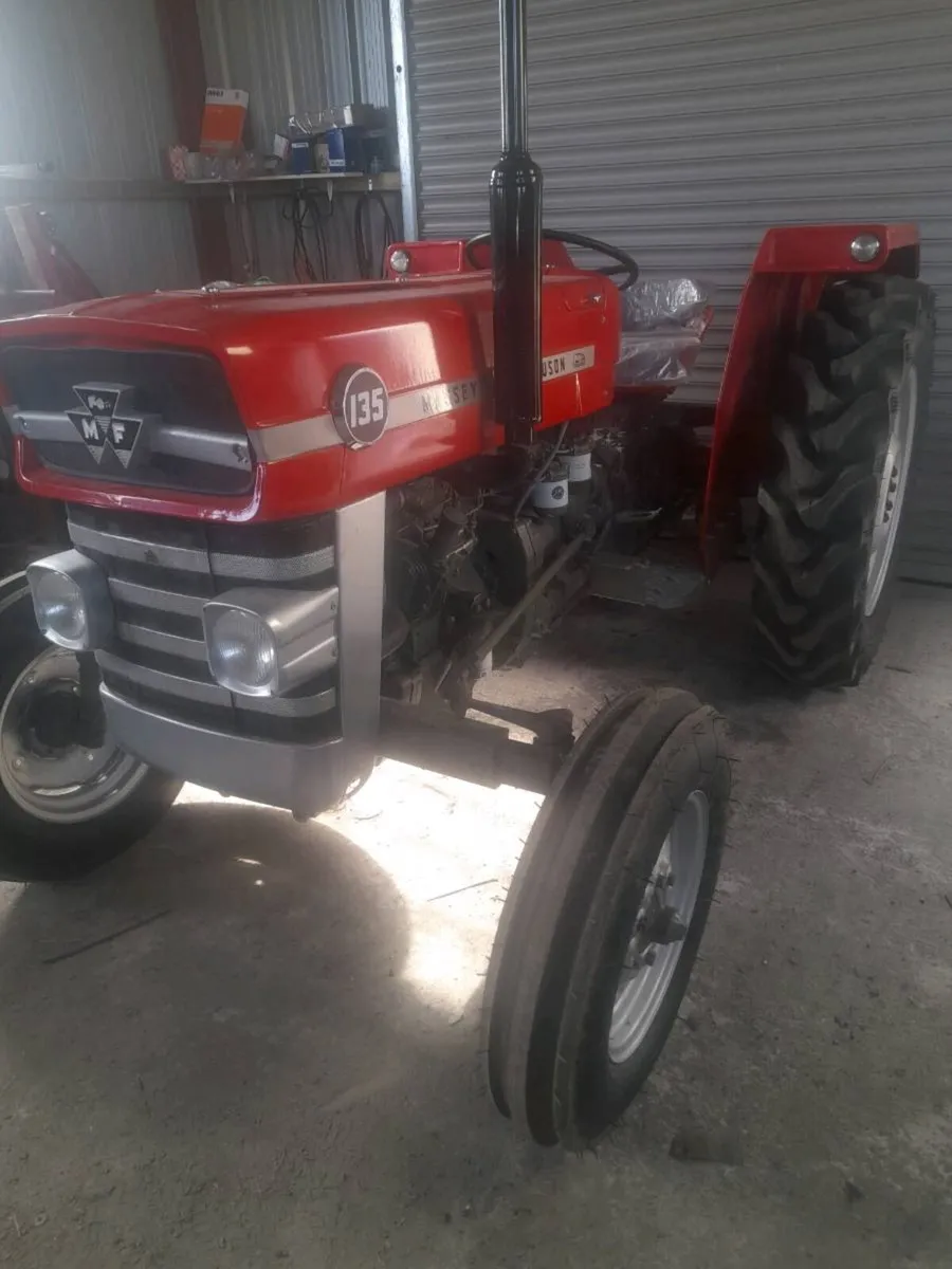 MF 135 - Image 1
