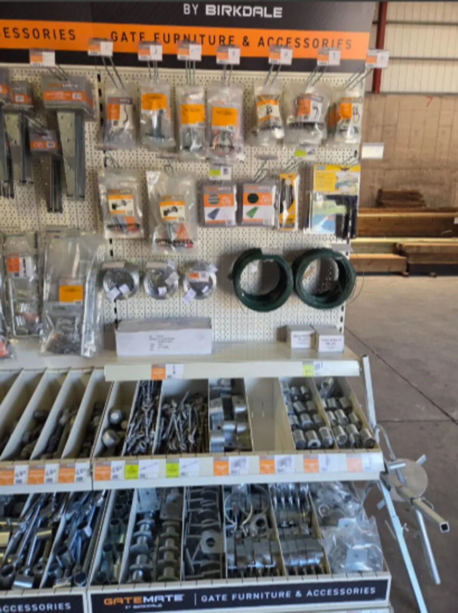 Fencing Accessories - Image 1