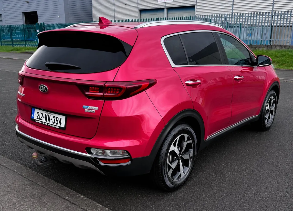 212 Kia Sportage High Spec Commercial - Image 4