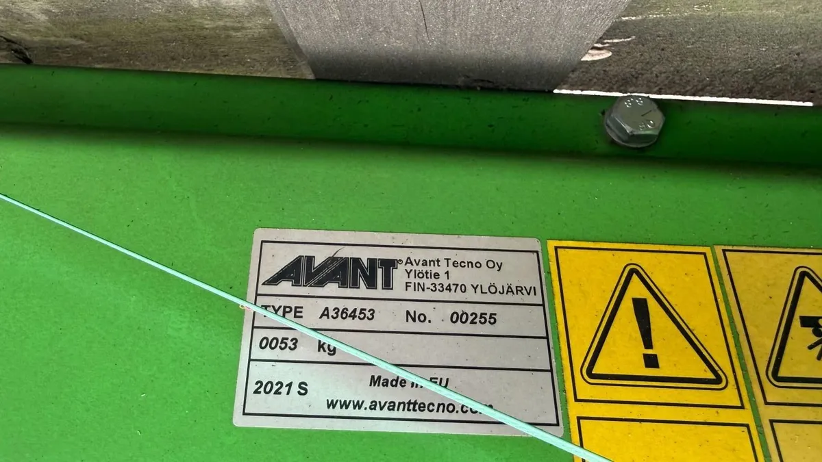 Avant Push broom 2000 mm - Unused - Image 3