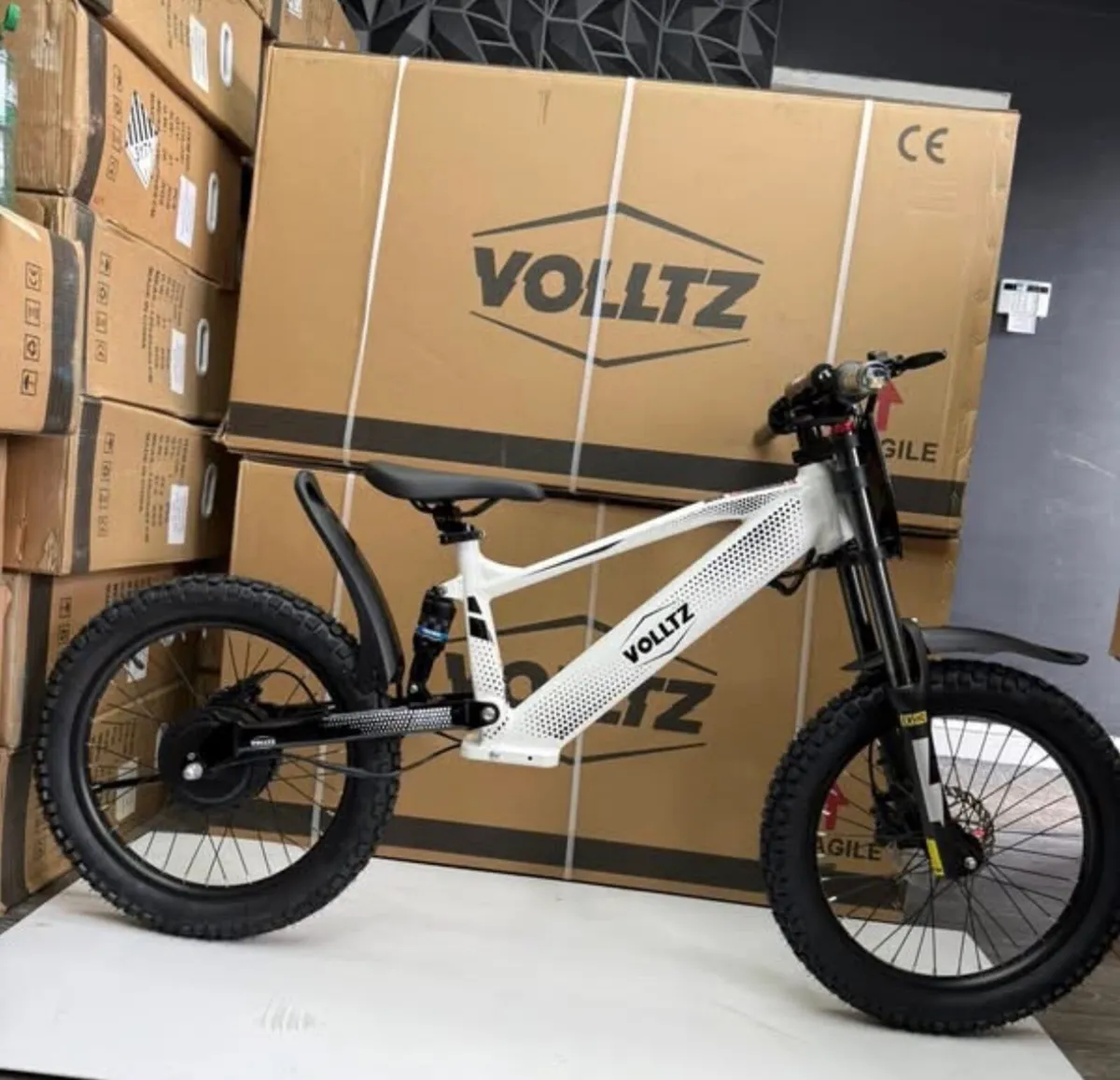 New Kids Electric Volltz Revvi Electric Bikes - Image 2