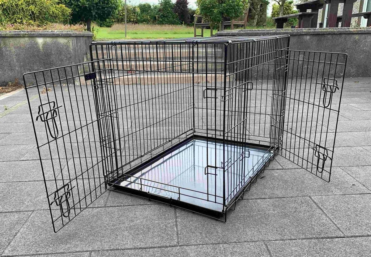 Dog Cage - Image 1