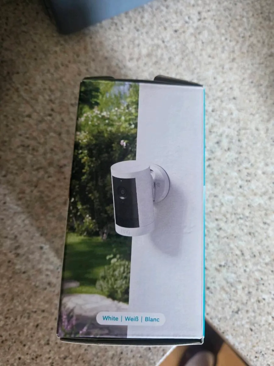 Ring outdoor cam plus x 2 - Image 1