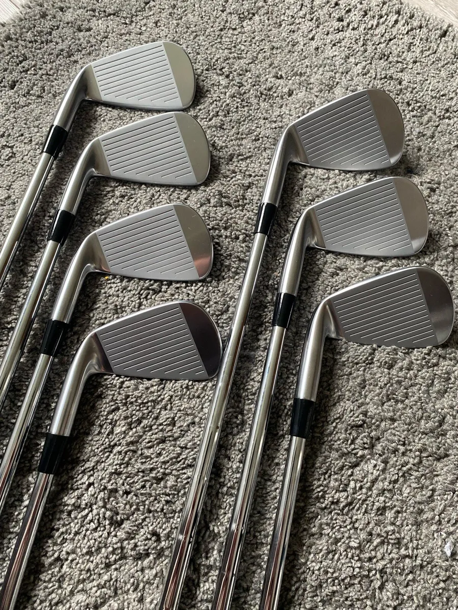 As New Mizuno Pro 243 4-PW - Image 2