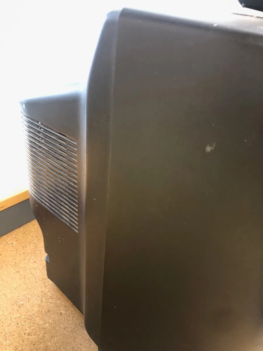 Television CRT - Image 2