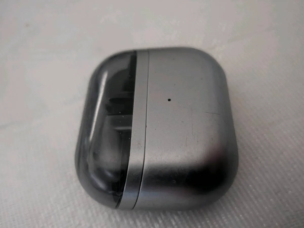 Samsung Bud's pro 3 - Image 2