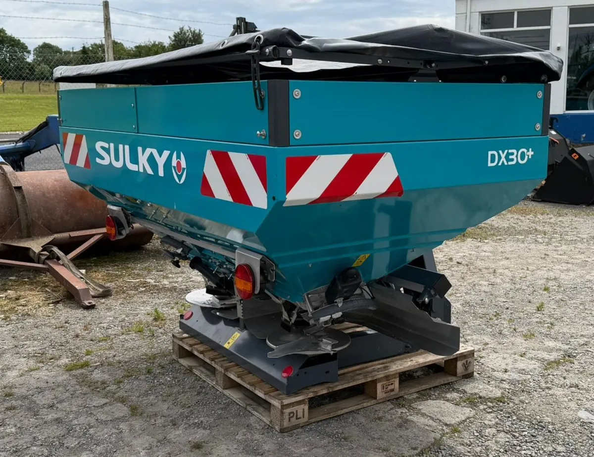 EX DEMO Sulky DX-30 Fertilizer spreader - Image 1