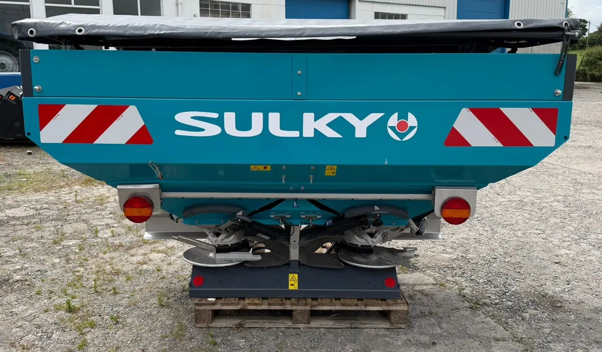 EX DEMO Sulky DX-30 Fertilizer spreader - Image 2
