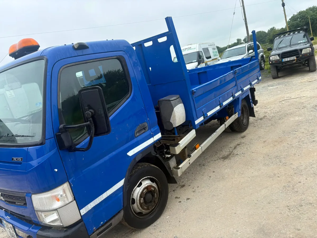 Mitsubishi Canter Tipper 2018 - Image 2