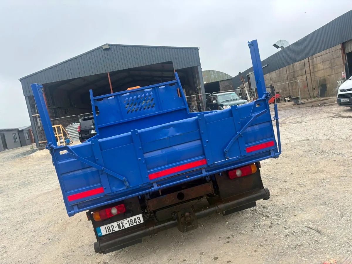 Mitsubishi Canter Tipper 2018 - Image 3