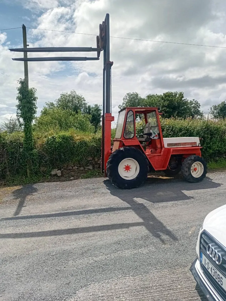Manitou forklift - Image 1