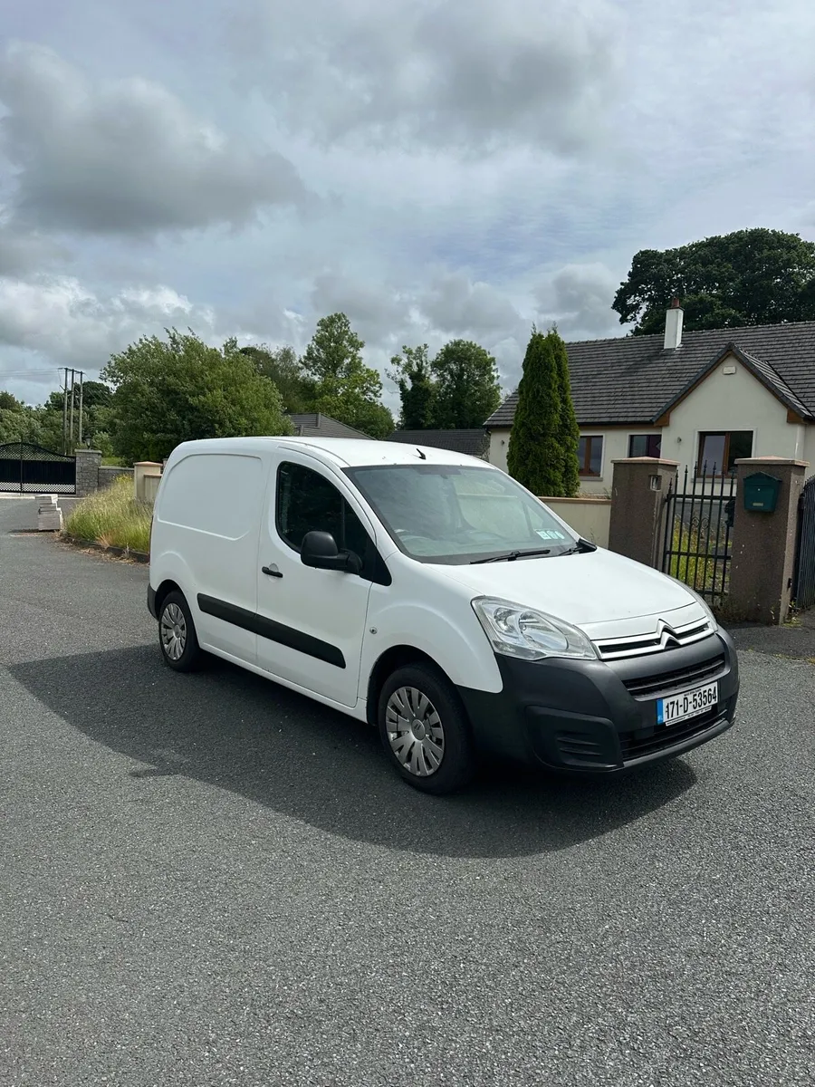 2017 Citroen Berlingo - Image 1