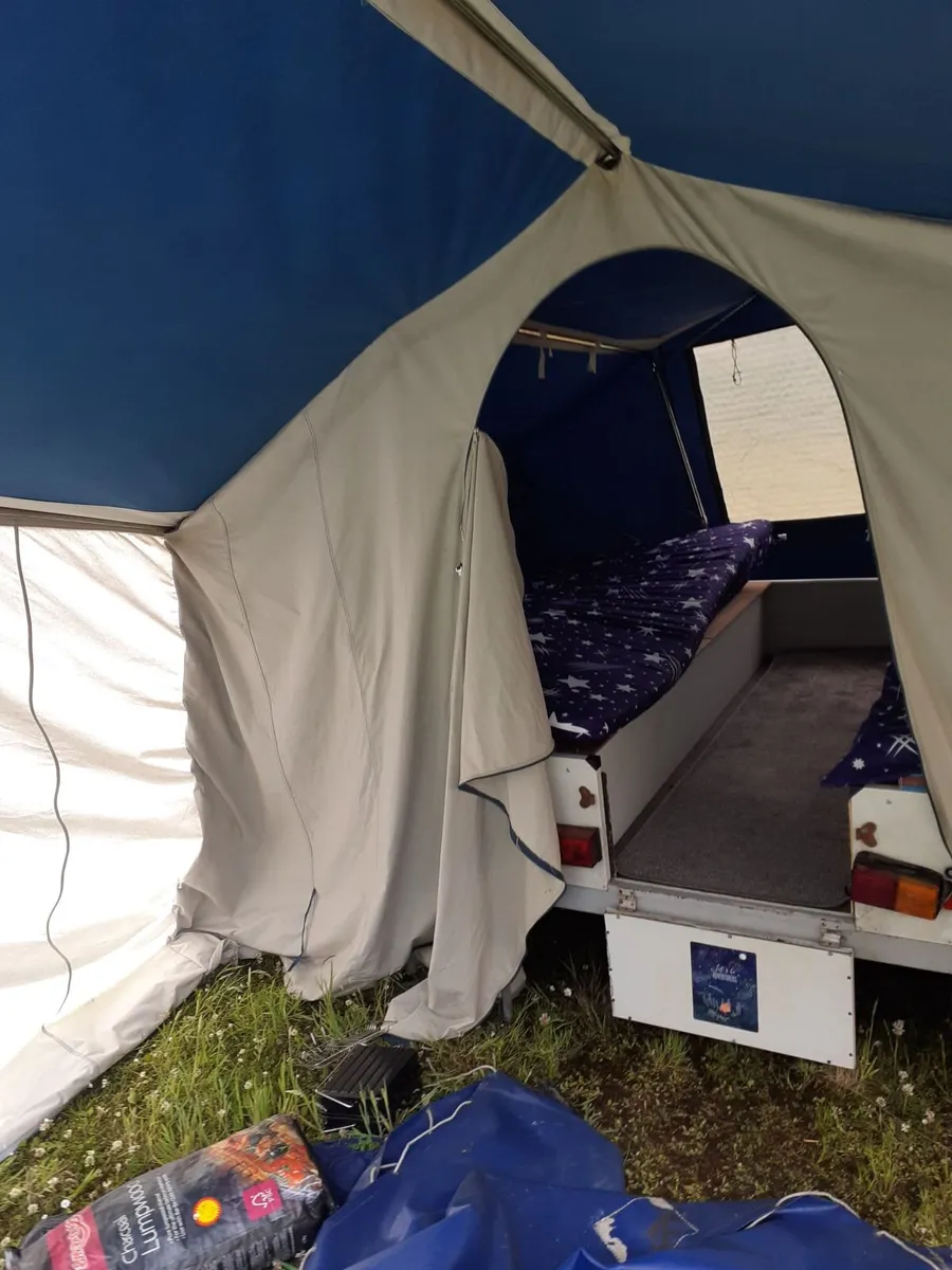 Taylor tent - Image 4