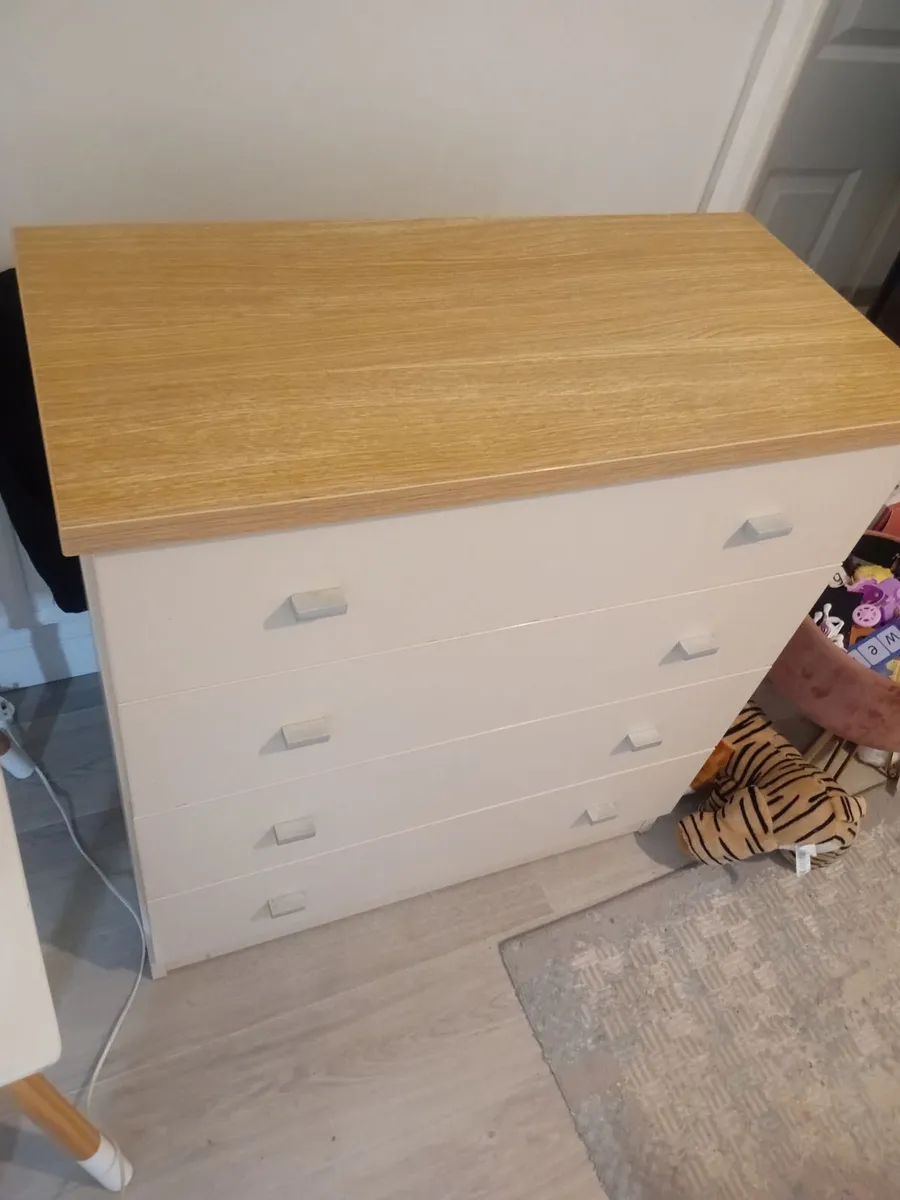 Chest of drawers - Image 4