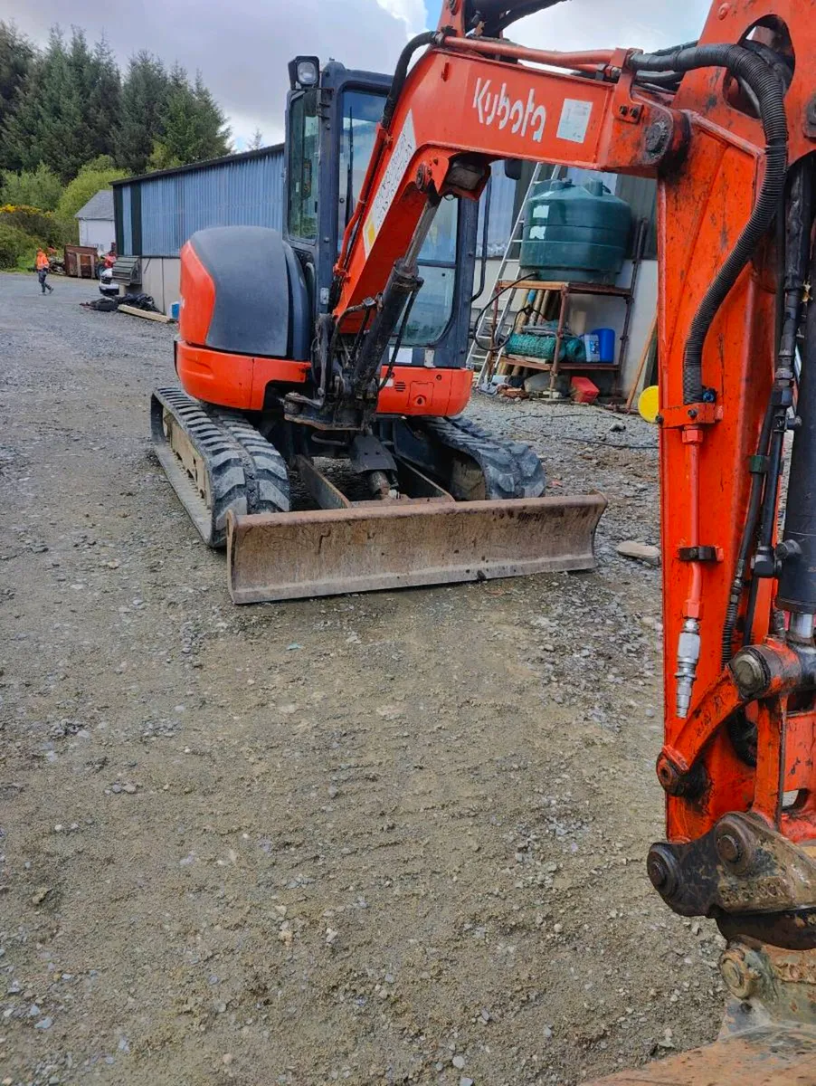 Kubota u48-4  digger - Image 2