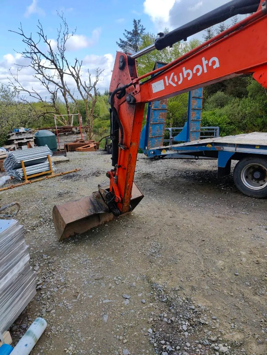Kubota u48-4  digger - Image 3
