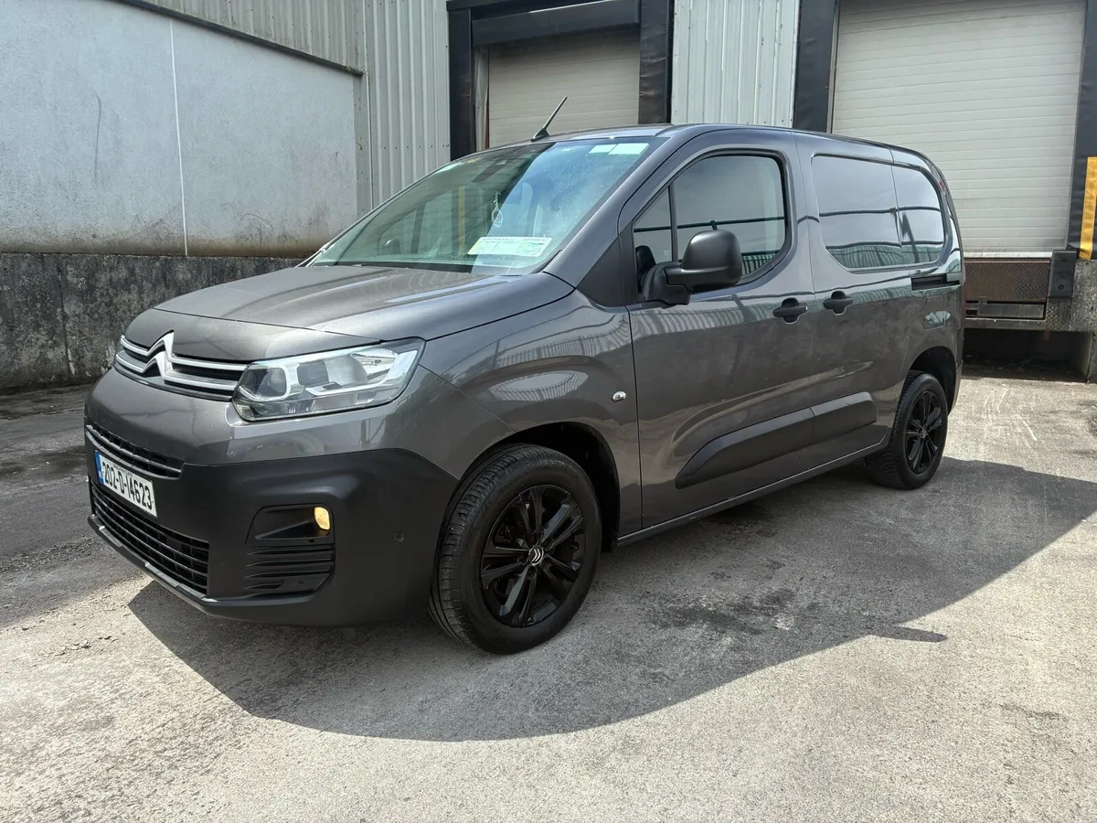 2020 Citroen Berlingo 1.5 130bhp AUTO - Image 1
