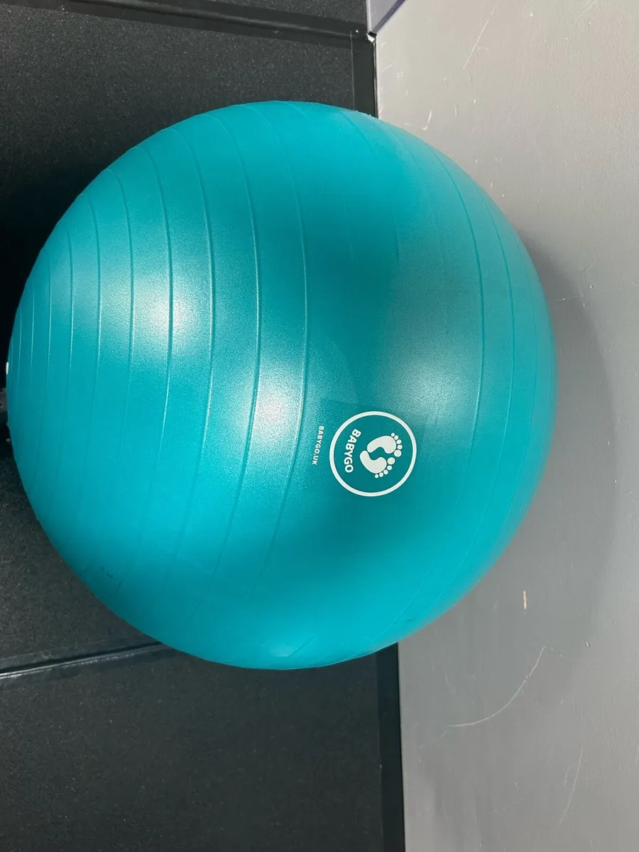 BABYGO Birthing Ball For Pregnancy Labour Yoga - Image 2