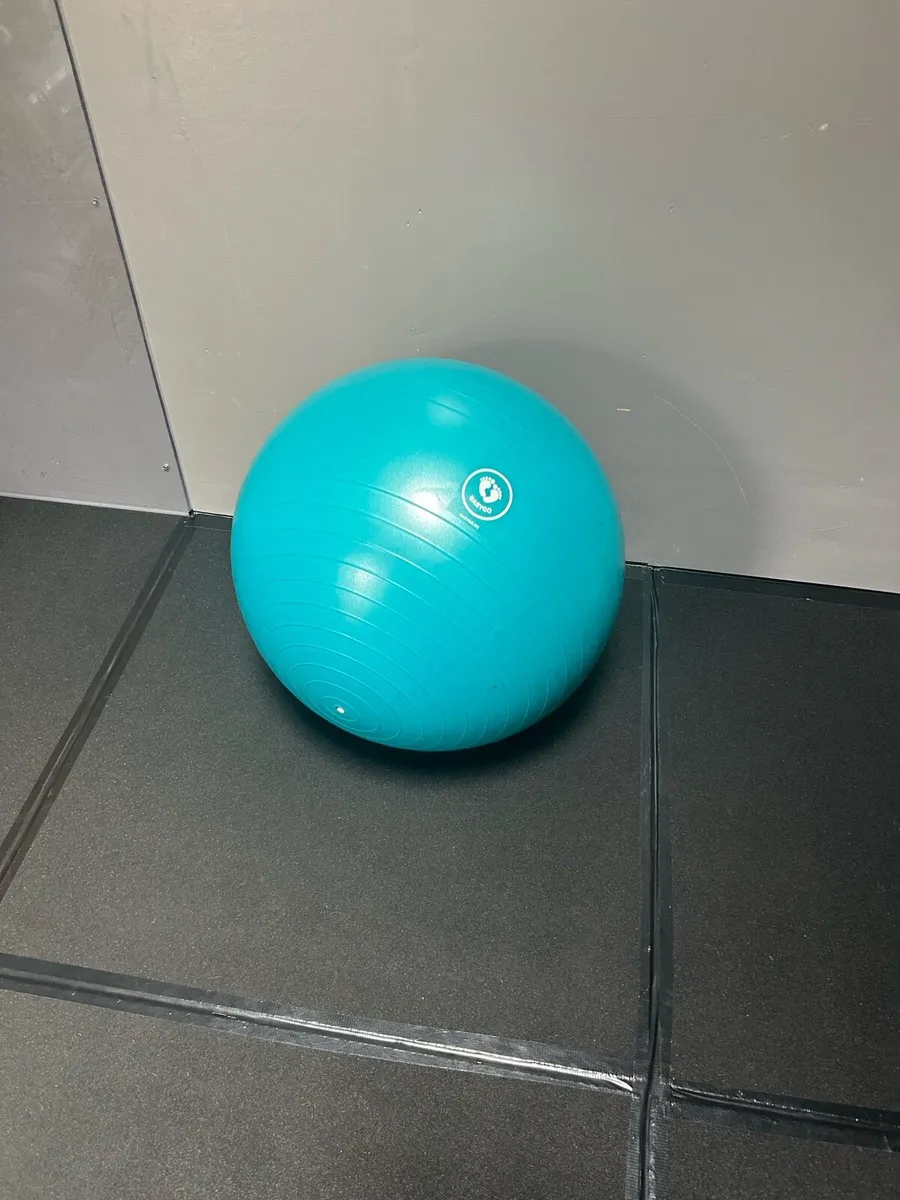 BABYGO Birthing Ball For Pregnancy Labour Yoga - Image 3