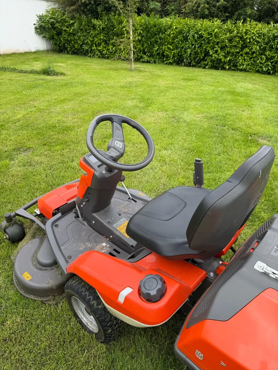 Husqvarna R 320X AWD Rider Lawnmower - Image 1