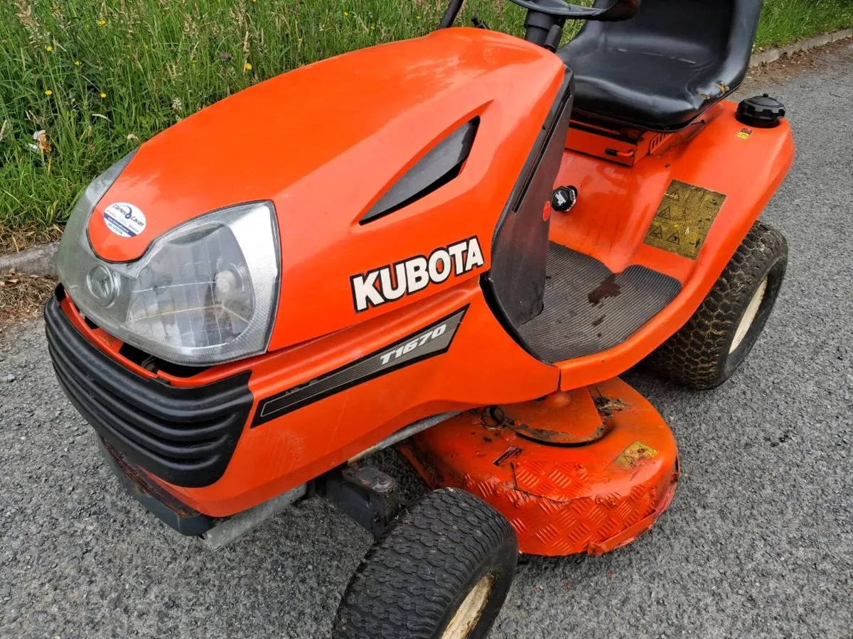 Kubota lawnmower - Image 2
