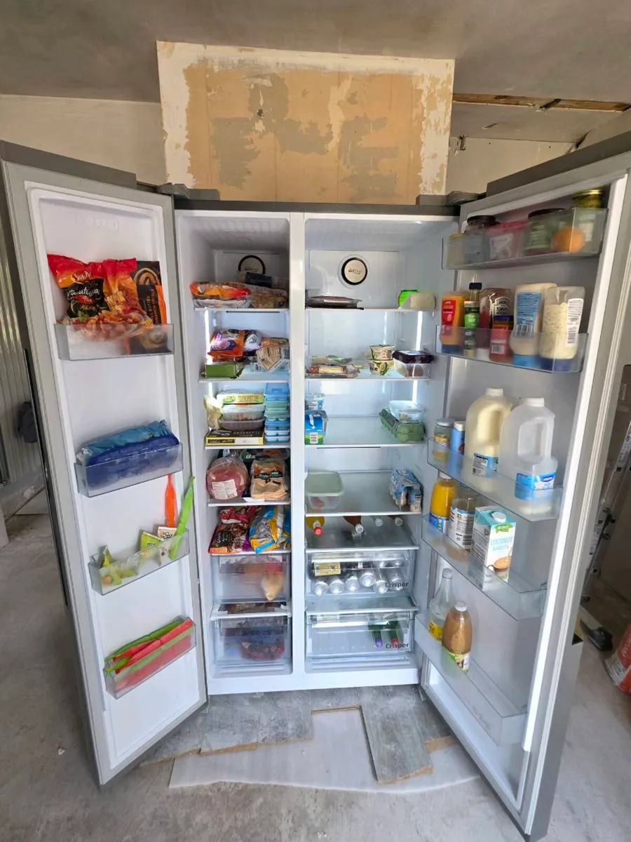 Beko American Style Fridge freezer - Image 2