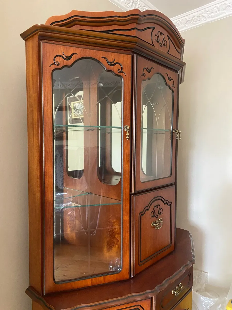 Display cabinet - Image 2