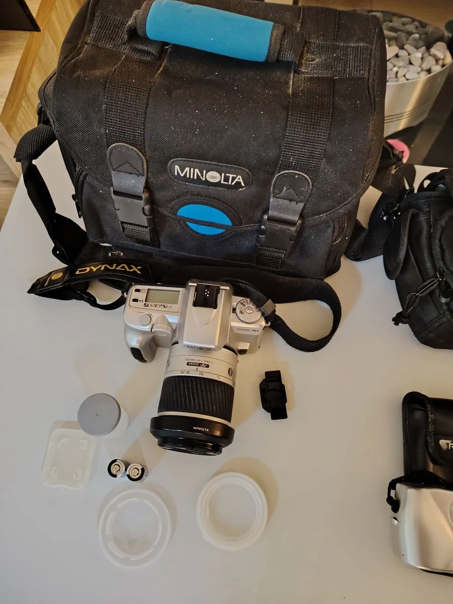 Cameras and accessories - Image 3