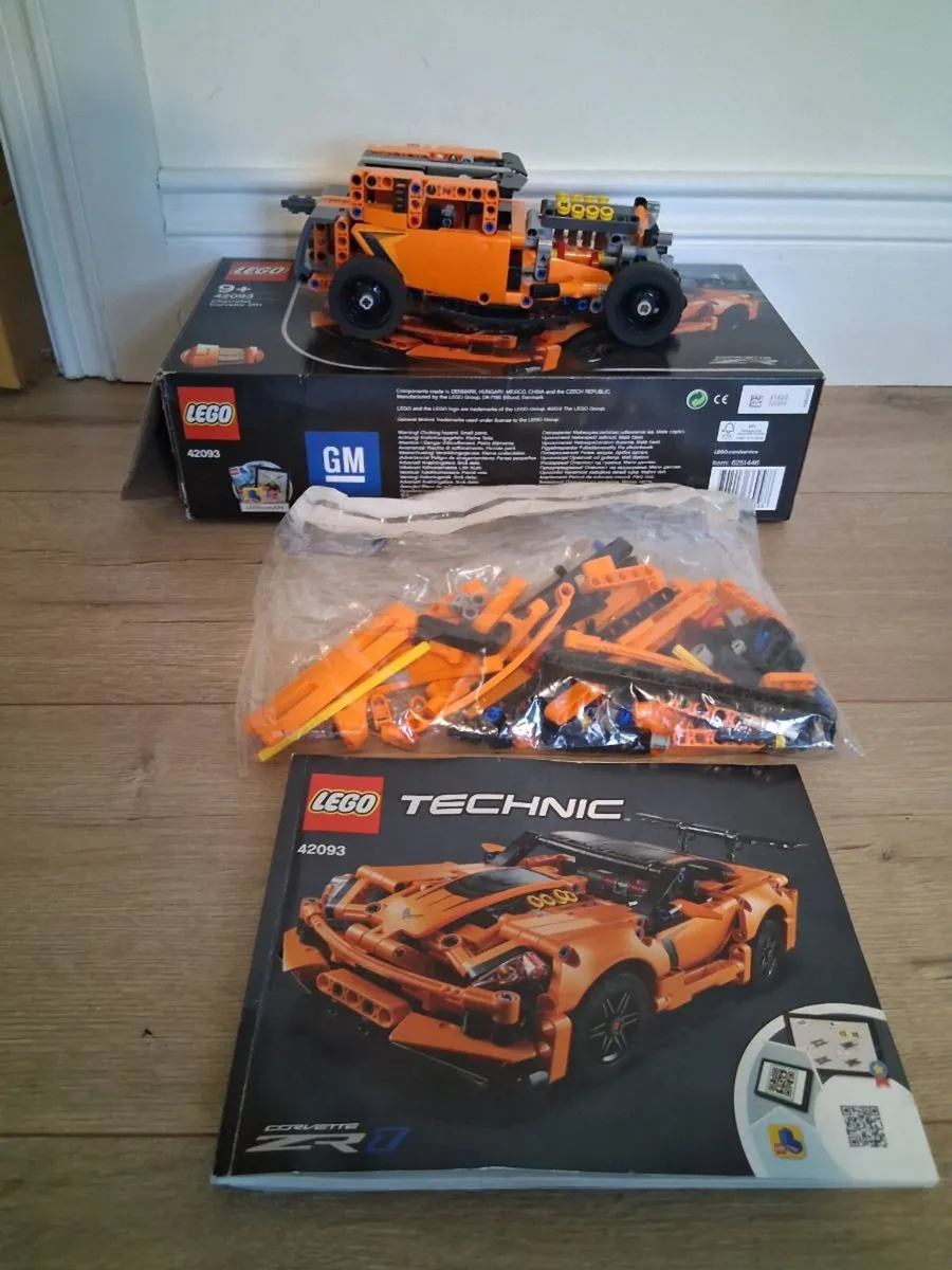 Lego technic car - Image 1