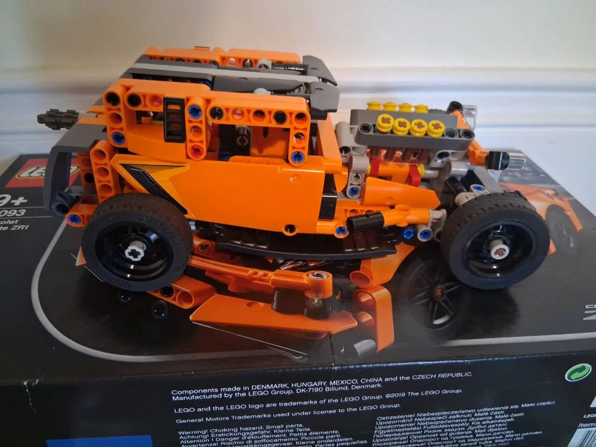Lego technic car - Image 2