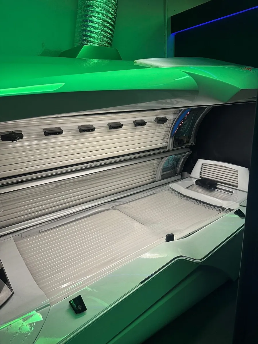 Ergoline Evolution 600 Tanning Bed - Image 3