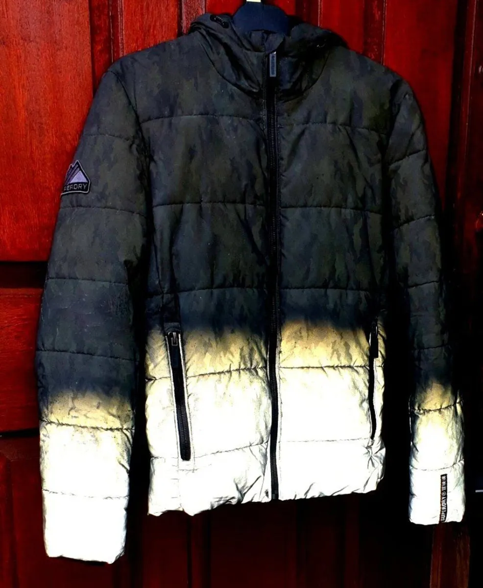Ex-Display Superdry Hooded Puffa Jacket - Image 3