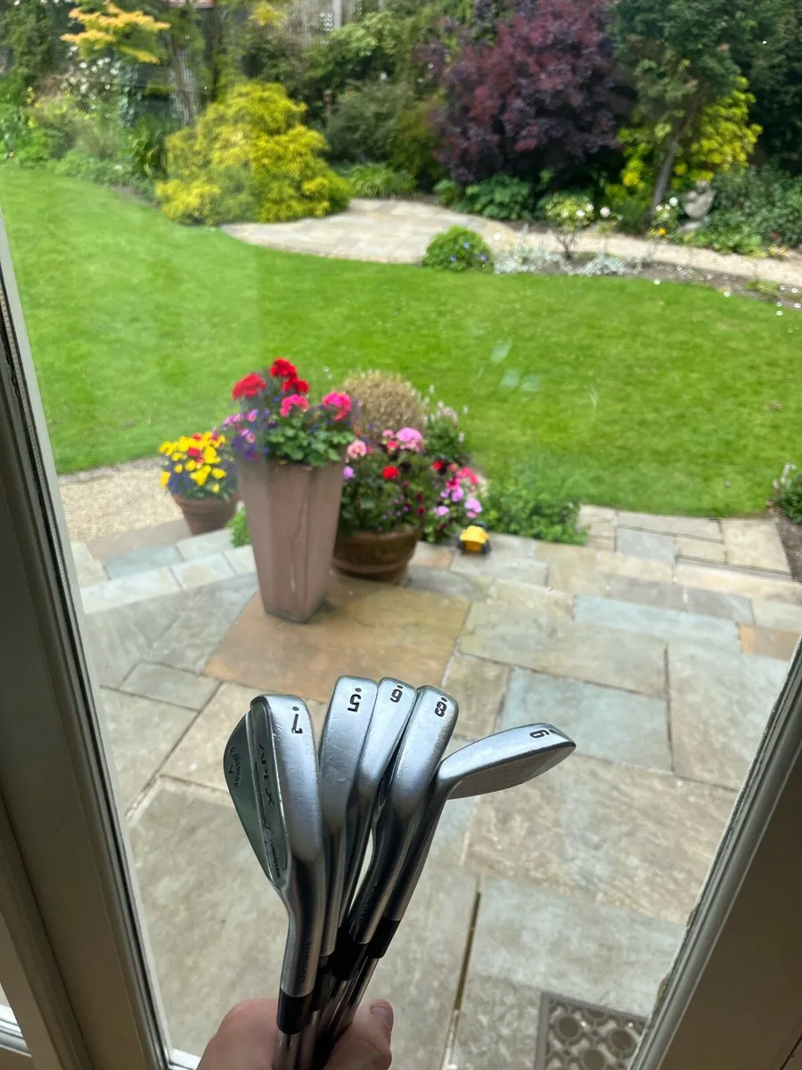 Callaway apex pro 21 irons. ( great condition) - Image 4