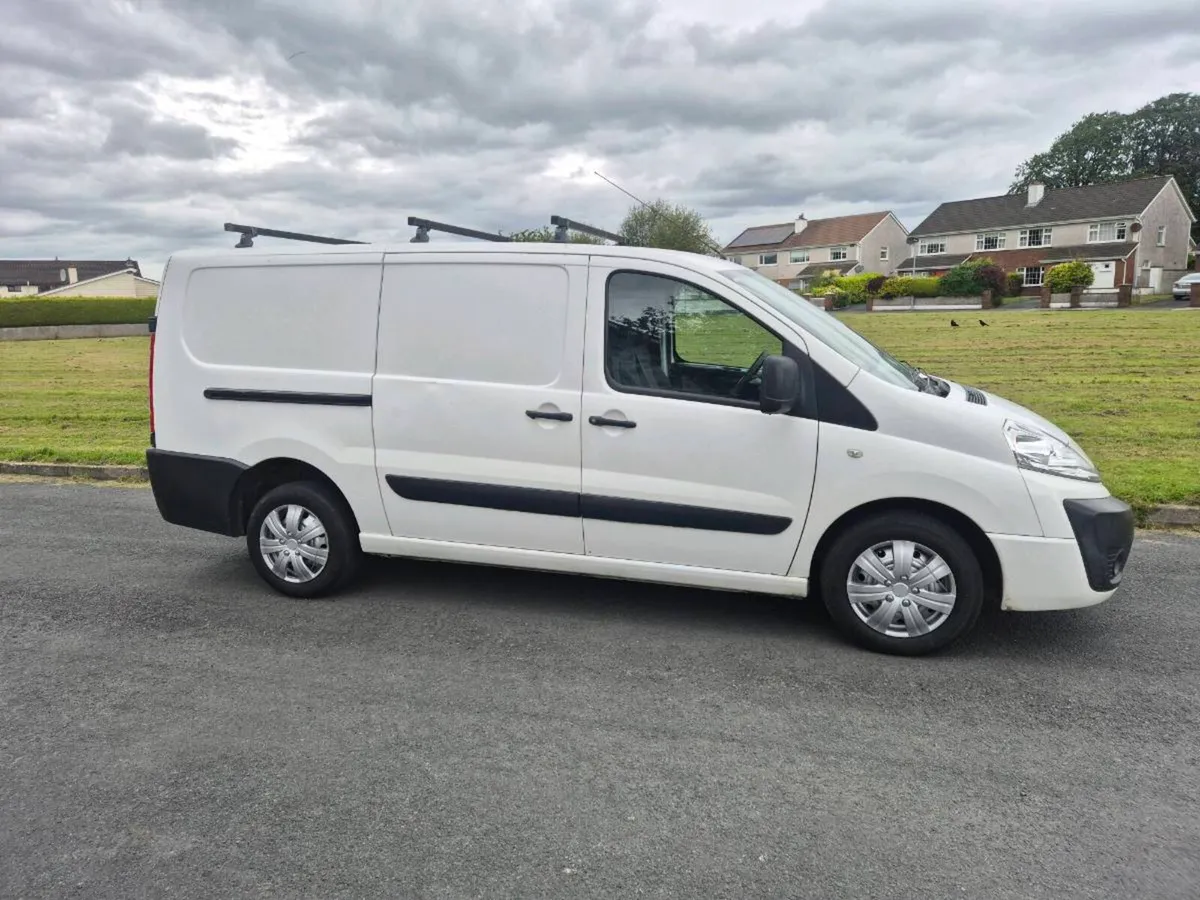 152 toyota proace new cvrt today - Image 2