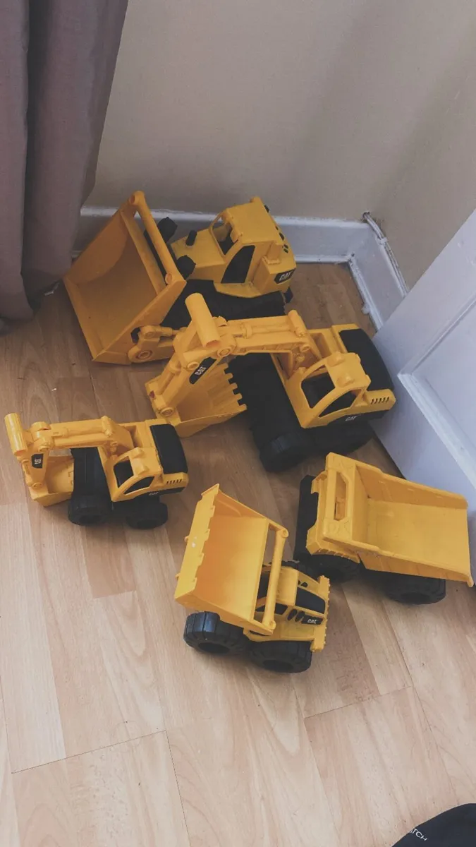 Boys toys - Image 1