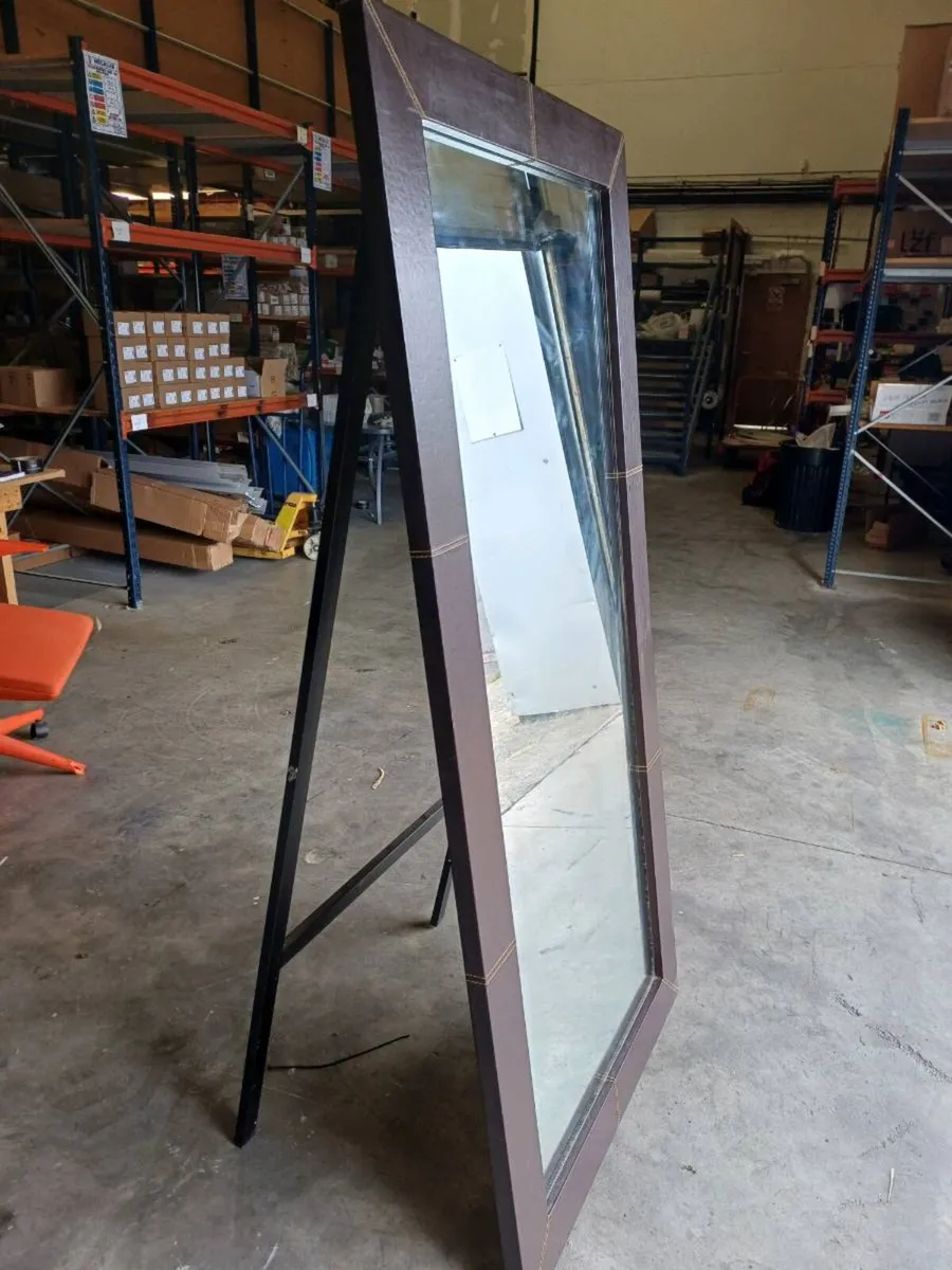 Large freestanding mirror - Image 1