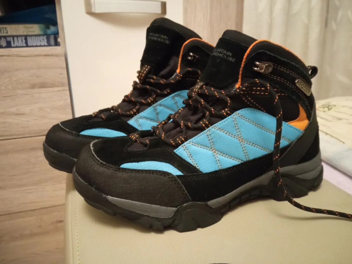 Hiking Boots for kids - Image 4