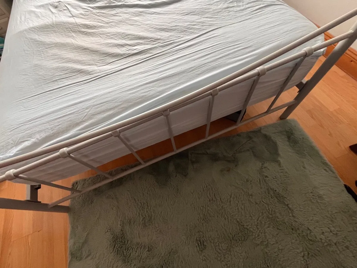 Metal Bedframe King Size - Image 2