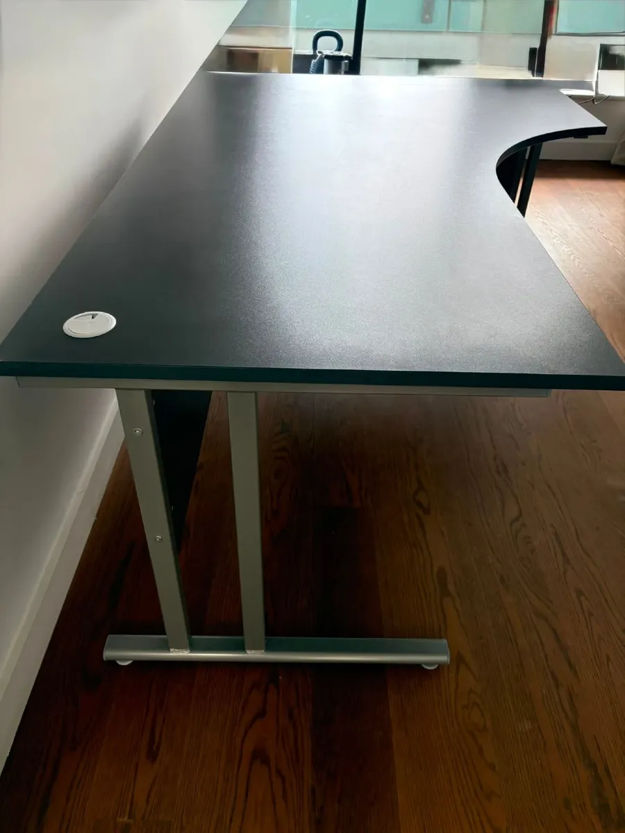 Office desk Corner Desk 1800*1200*720 - Image 1
