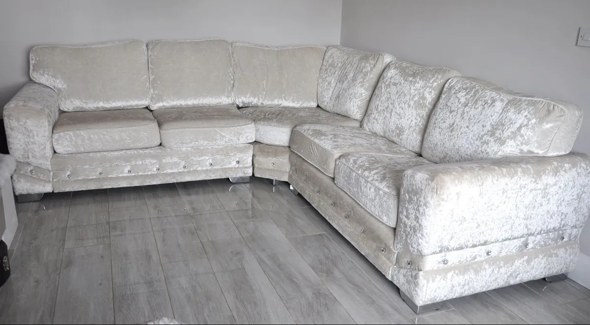 Corner Sofa - Image 1