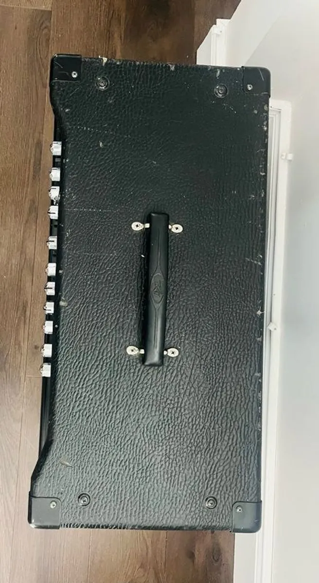 Peavey Bandit 112 Guitar amp - Image 2
