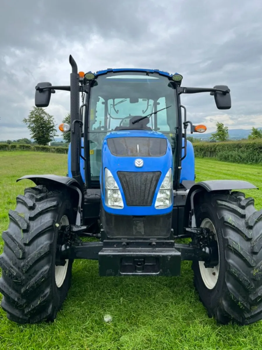 2014 New Holland T5.105 Dual Command - Image 3