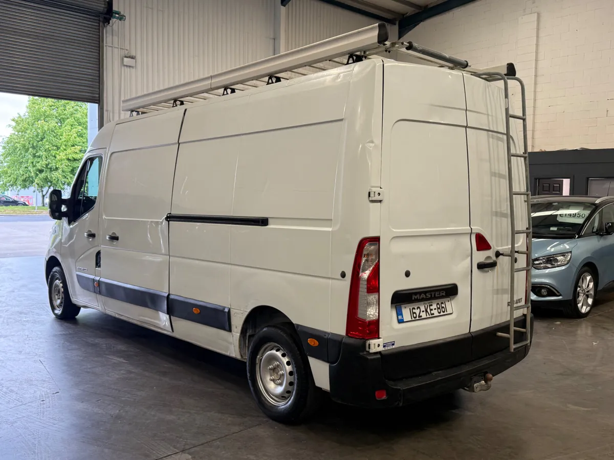Renault Master 2016 120000KMS NEW DOE VAT - Image 3