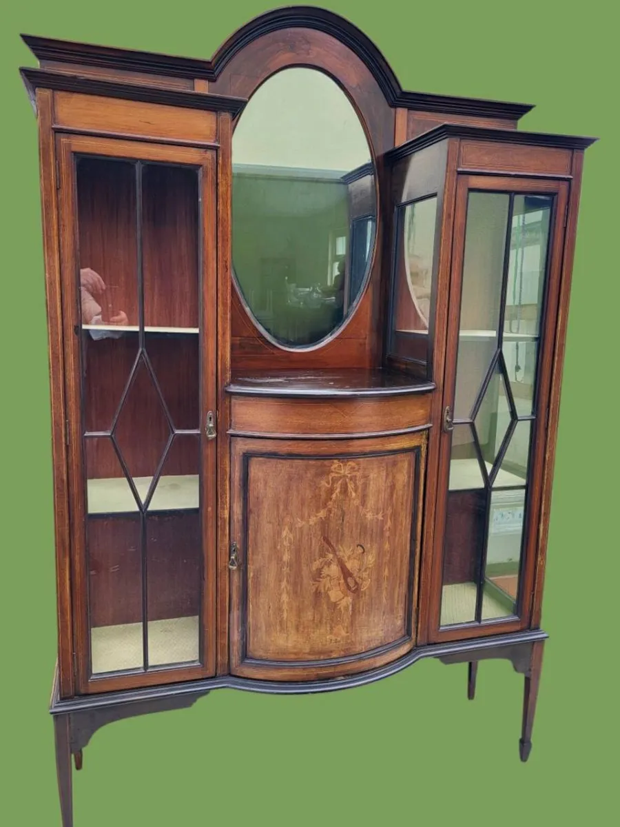 Beautiful Edwardian Mahogany Display Cabinet - Image 1