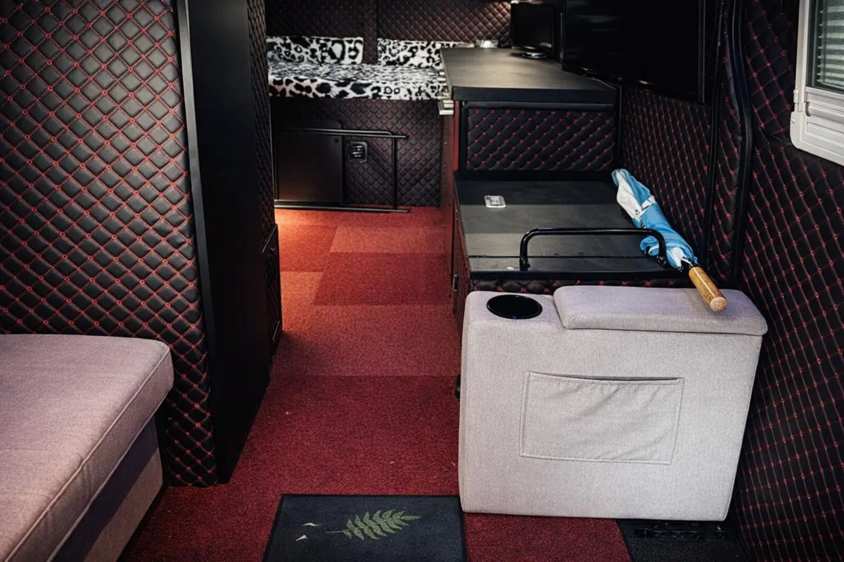 Campervan - Image 4