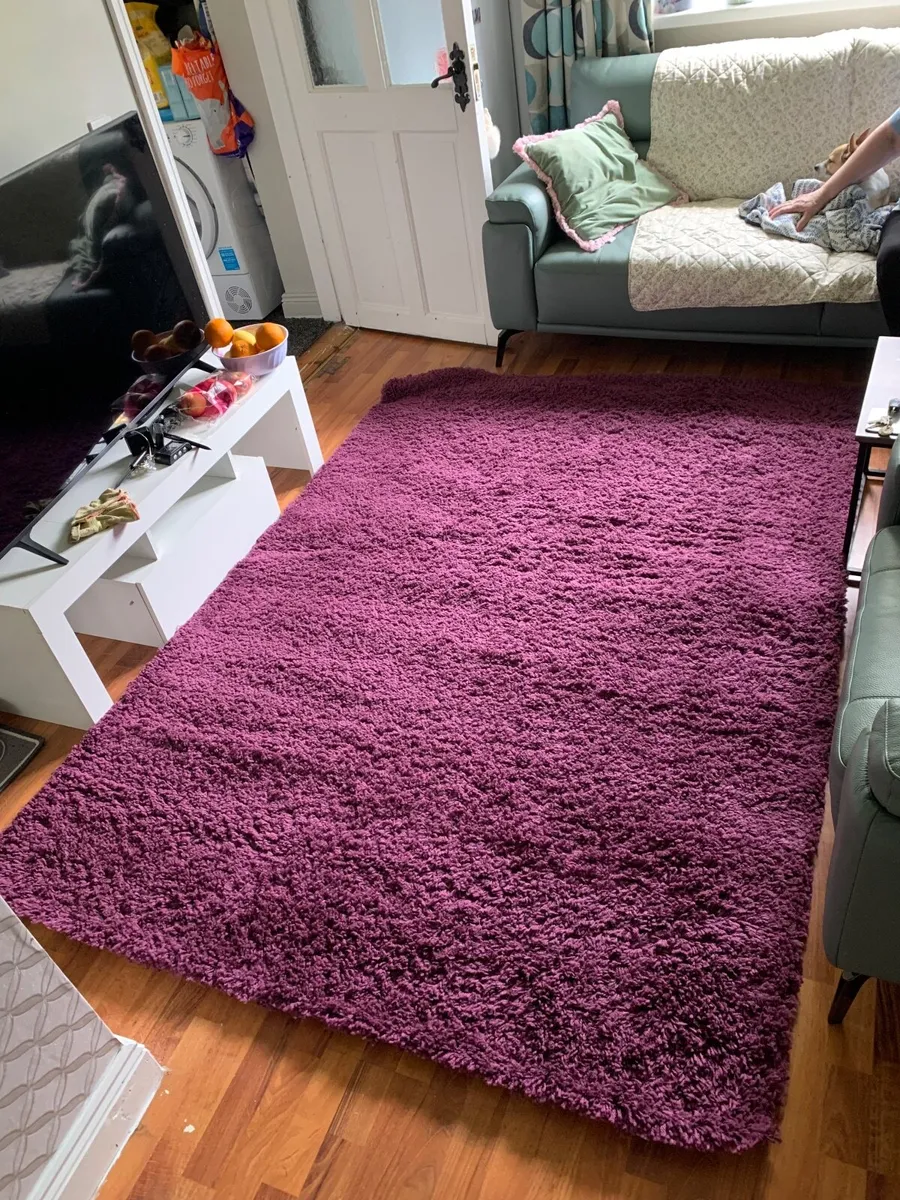 Rug - Image 1